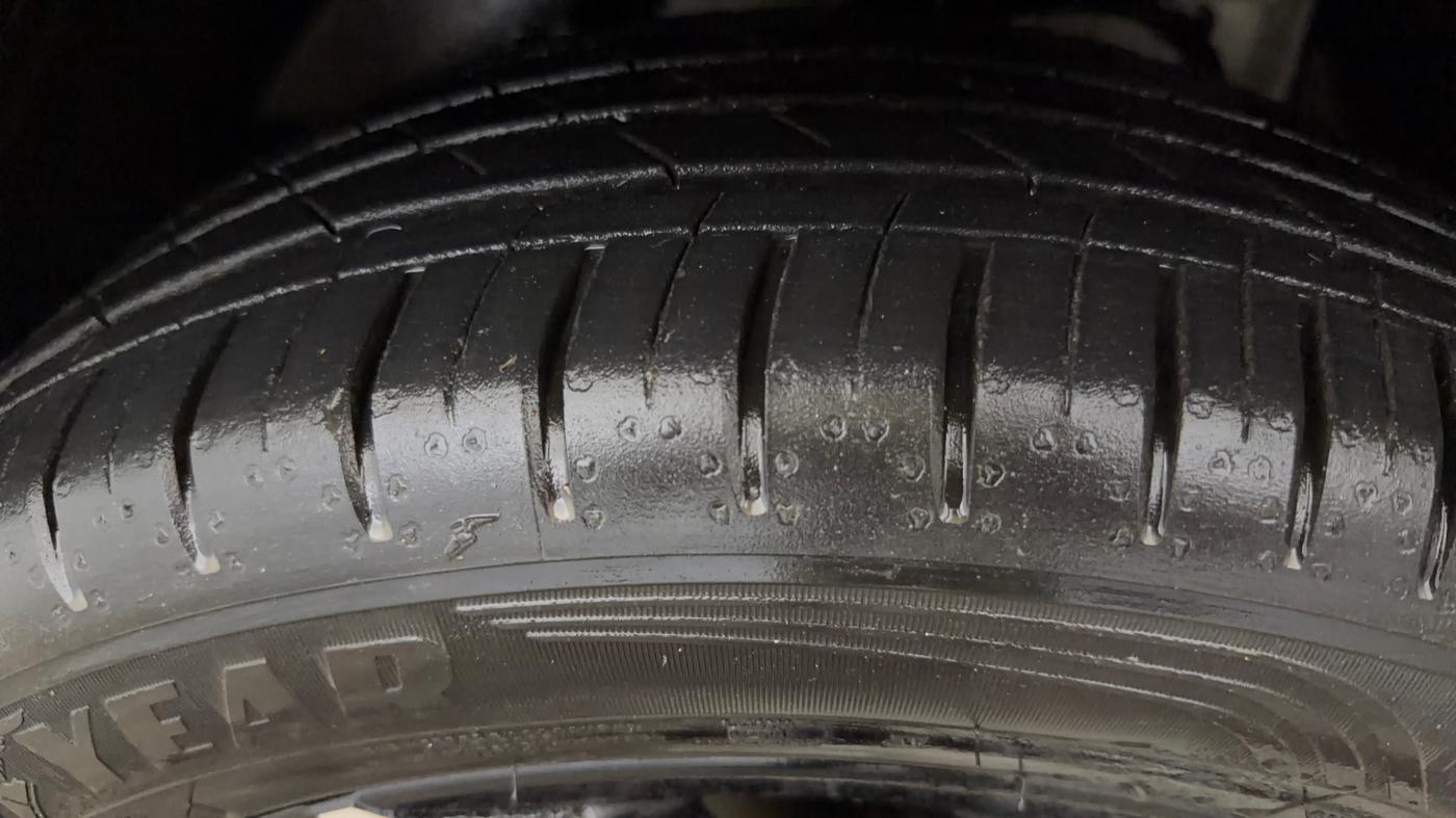2024 Tata Curvv Accomplished S 1.2 Petrol 7DCA, Petrol, Automatic, 6,773 km, Left Front Tyre Tread