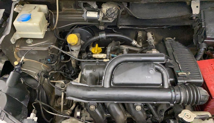 2017 Renault Kwid RXT 1.0 AMT (O), Petrol, Automatic, 99,229 km, Engine View - Right