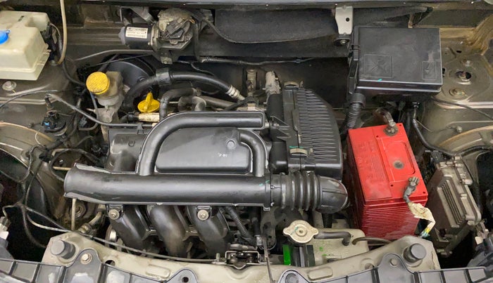 2017 Renault Kwid RXT 1.0 AMT (O), Petrol, Automatic, 99,229 km, Engine View