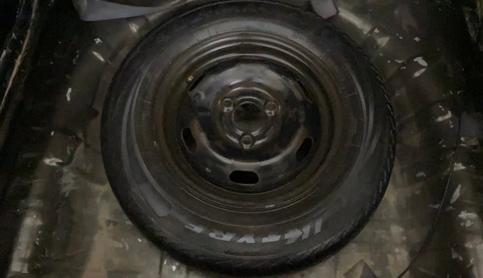 2017 Renault Kwid RXT 1.0 AMT (O), Petrol, Automatic, 99,229 km, Spare Tyre