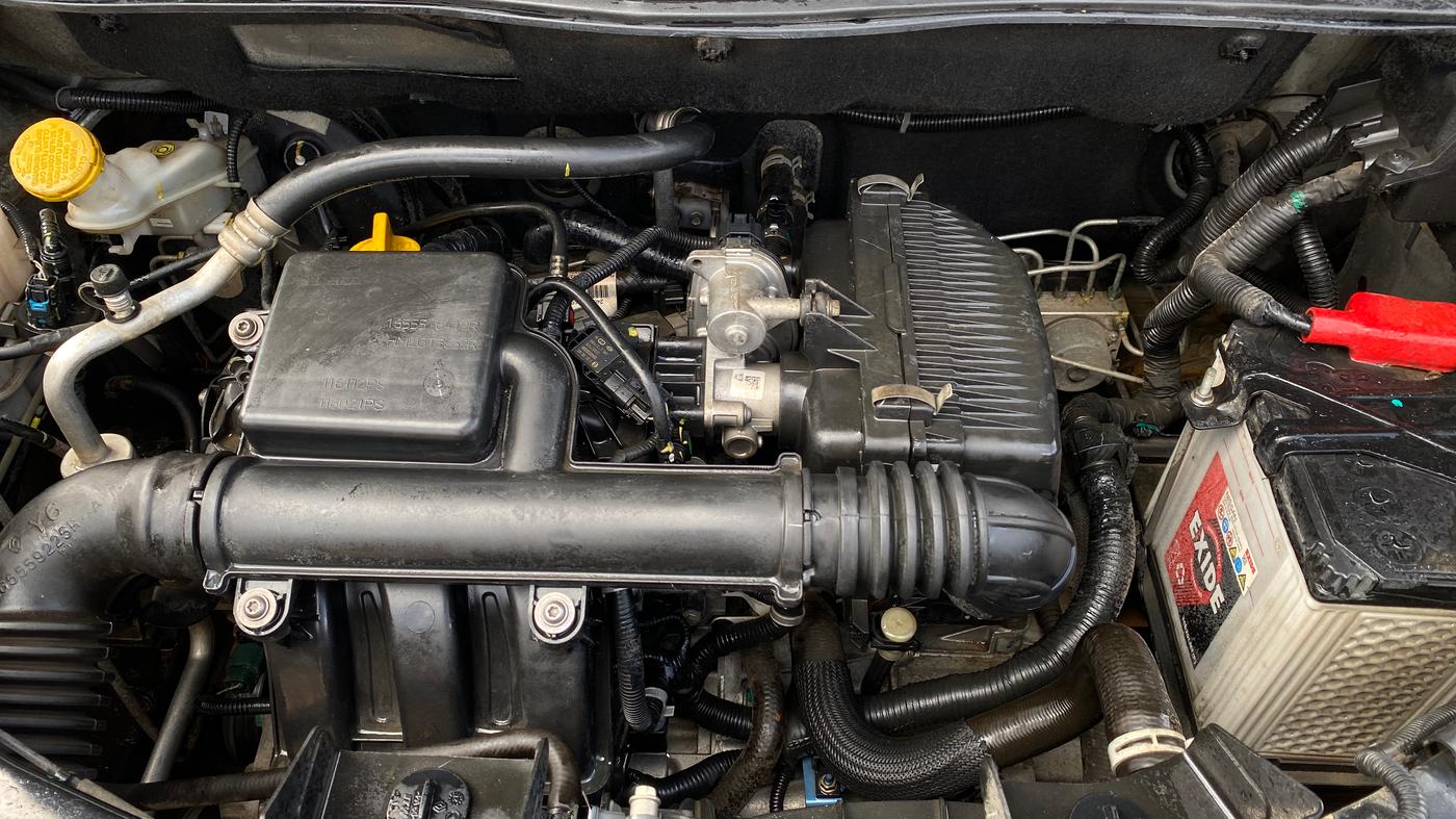 2022 Nissan MAGNITE XL, Petrol, Manual, 56,793 km, Engine View
