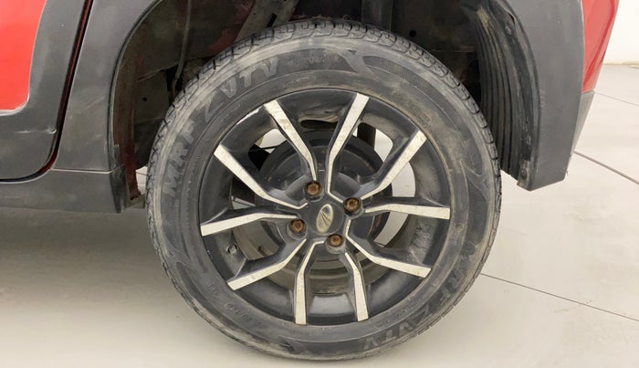 2017 Mahindra KUV 100 NXT K8 P 6 STR, Petrol, Manual, 55,425 km, Left Rear Wheel