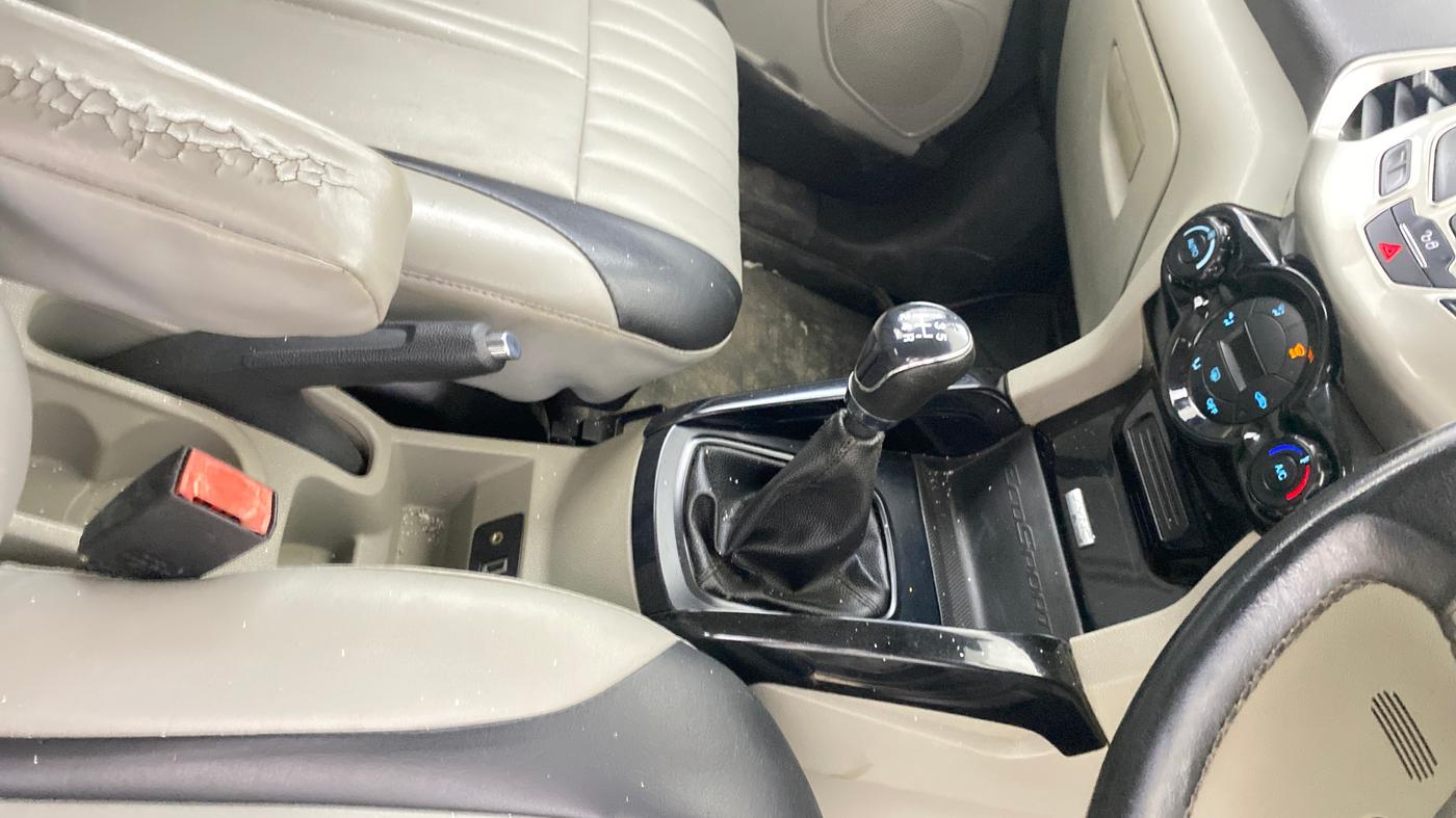 2014 Ford Ecosport TITANIUM 1.5L DIESEL, Diesel, Manual, 89,476 km, Gear Lever
