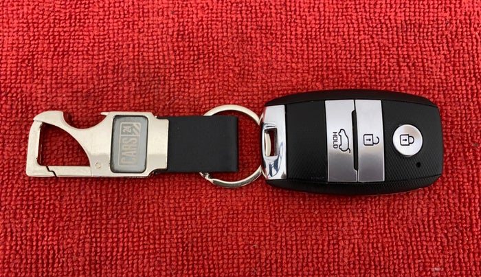 2020 KIA SELTOS HTK PLUS 1.5 DIESEL, Diesel, Manual, 56,037 km, Key Close Up