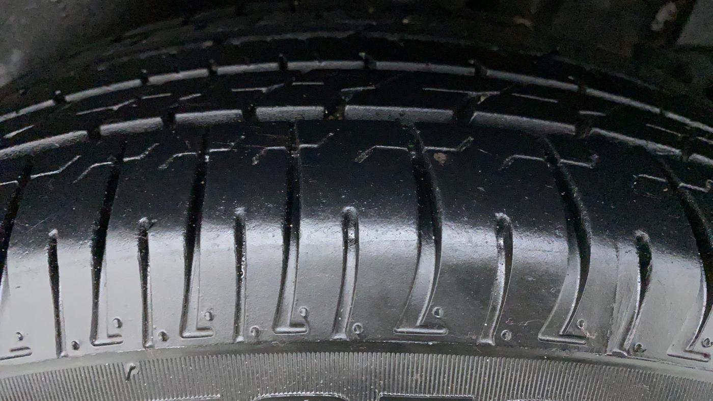 2020 KIA SELTOS HTK PLUS 1.5 DIESEL, Diesel, Manual, 56,037 km, Left Front Tyre Tread