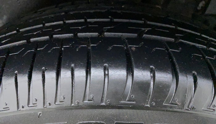 2020 KIA SELTOS HTK PLUS 1.5 DIESEL, Diesel, Manual, 56,037 km, Left Front Tyre Tread