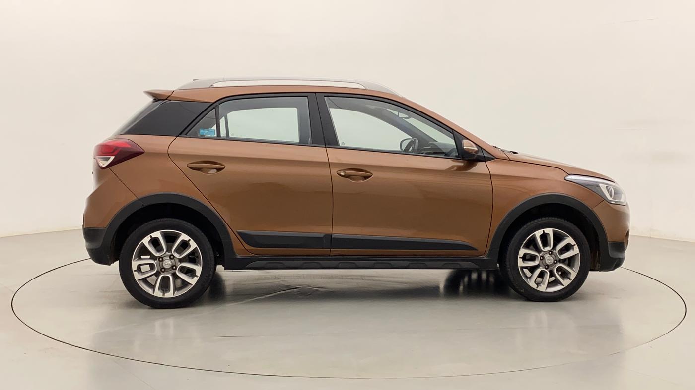 2016 Hyundai i20 Active 1.4 S, Diesel, Manual, 1,37,153 km, Right Side View