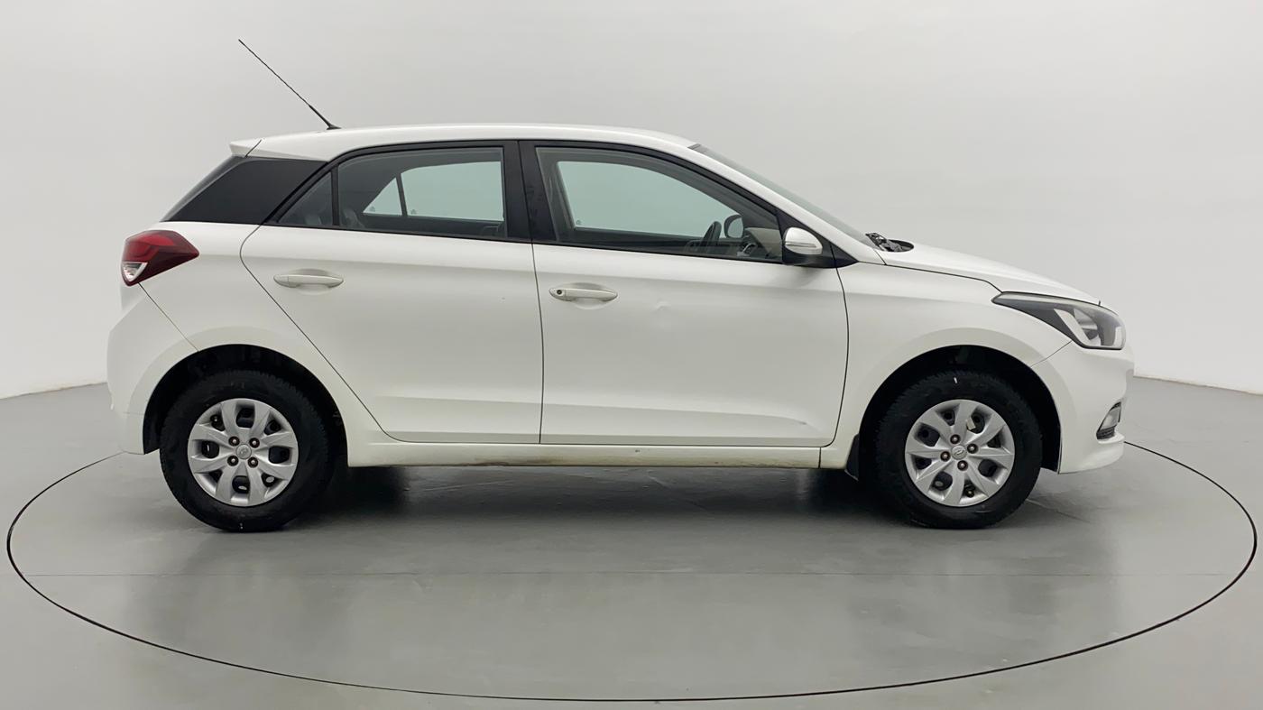 2017 Hyundai Elite i20 SPORTZ 1.2, Petrol, Manual, 85,352 km, Right Side View