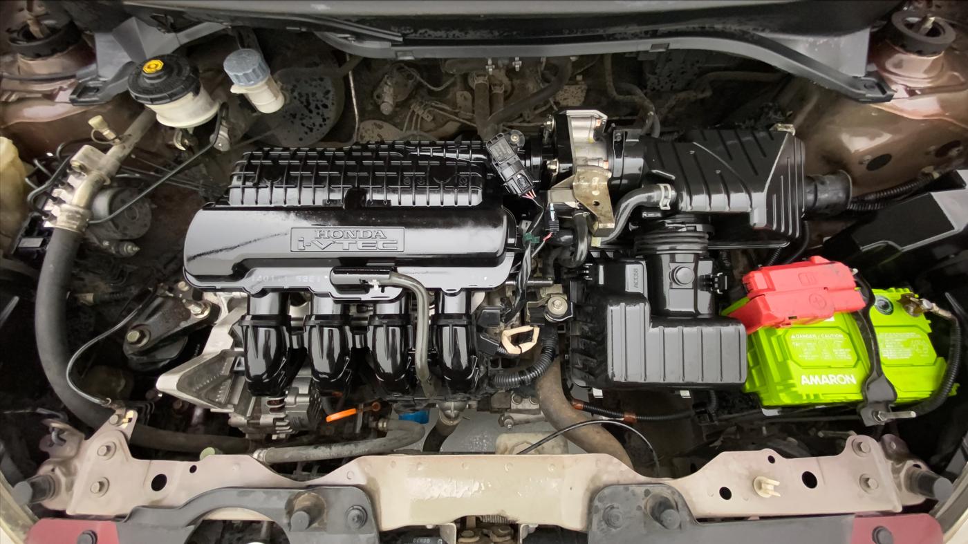 2014 Honda Amaze 1.2L I-VTEC VX, Petrol, Manual, 1,03,262 km, Open Bonet