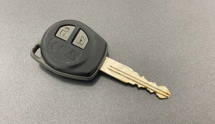 2021 Maruti Vitara Brezza LXI, CNG, Manual, 1,03,922 km, Key Close Up