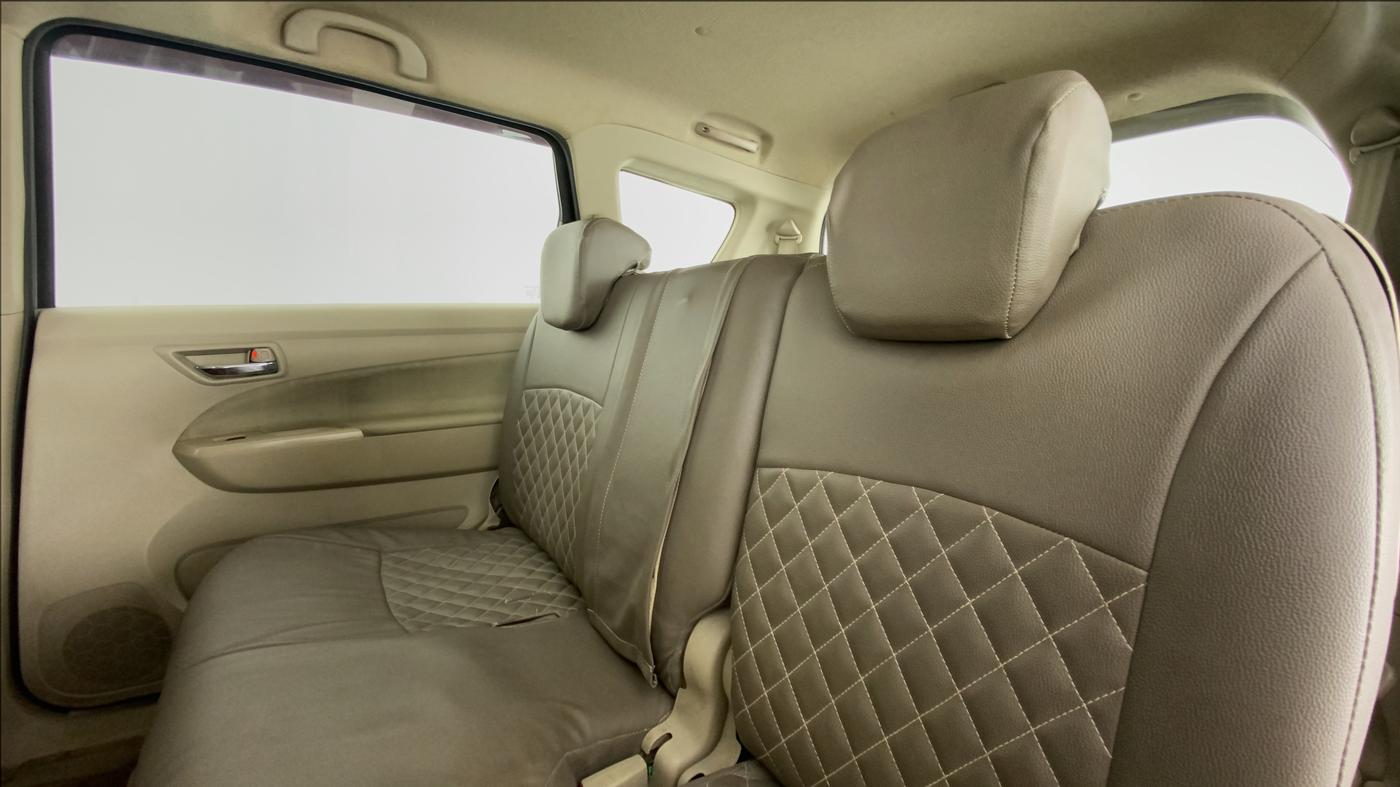 2016 Maruti Ertiga VXI ABS, Petrol, Manual, 95,122 km, Right Side Rear Door Cabin