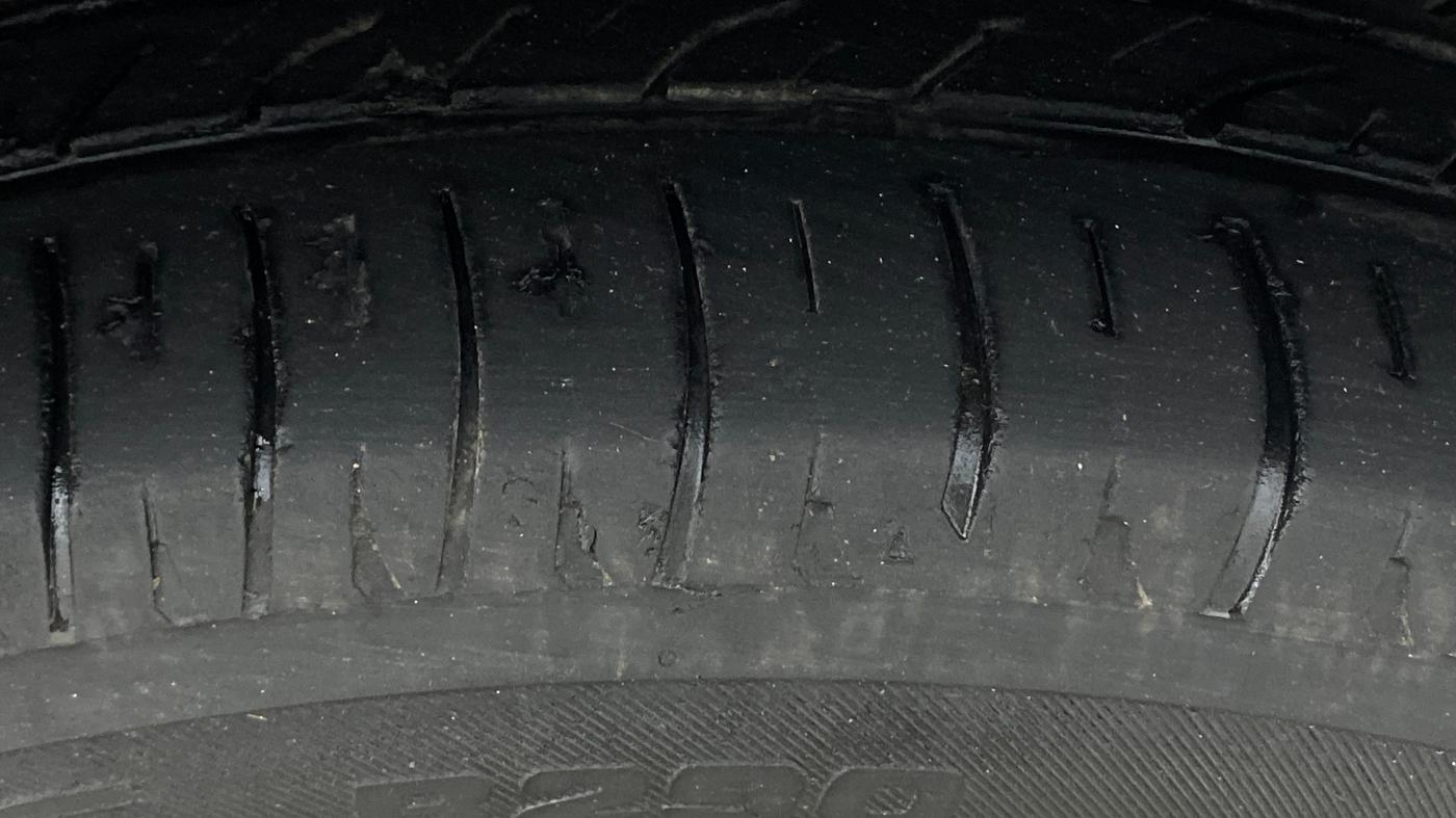 2016 Honda Jazz 1.2L I-VTEC V AT, Petrol, Automatic, 78,186 km, Right Front Tyre Tread