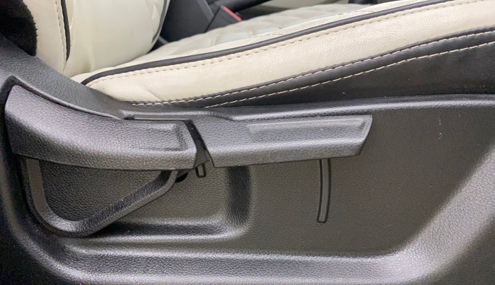 2023 KIA CARENS PRESTIGE 1.5 PETROL 7 STR, Petrol, Manual, 37,435 km, Driver Side Adjustment Panel