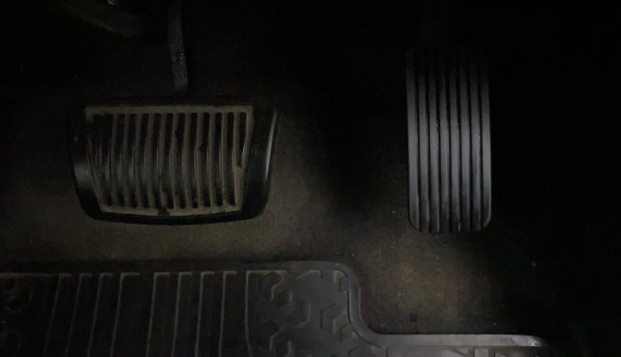 2021 Hyundai Verna SX (O) 1.0 TURBO DCT, Petrol, Automatic, 19,469 km, Pedals