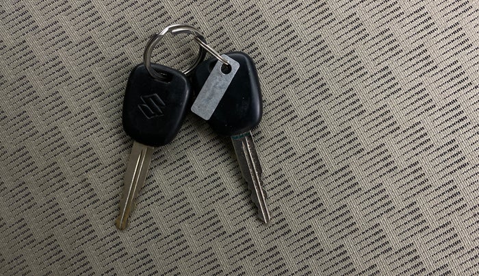 2020 Maruti Alto LXI, Petrol, Manual, 35,316 km, Key Close Up