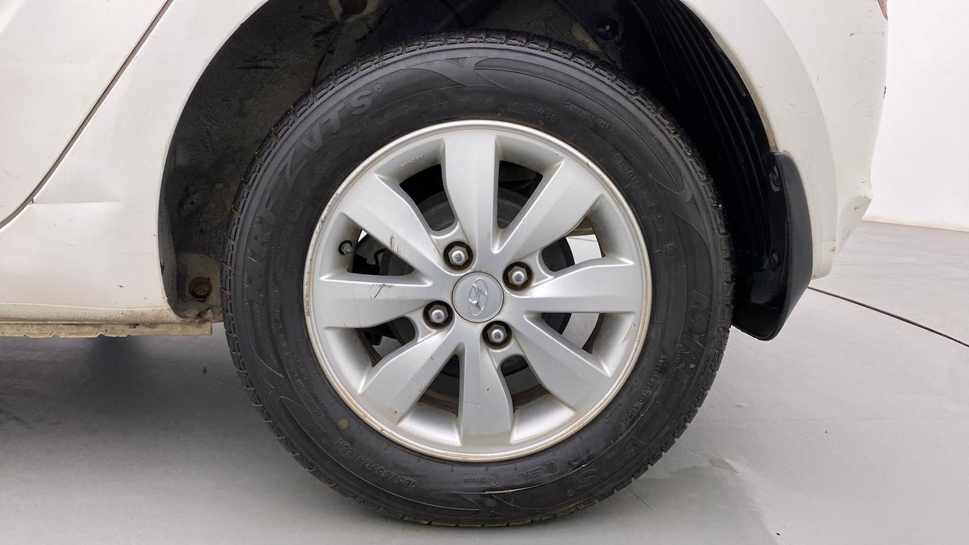 2012 Hyundai i20 ASTA 1.2, Petrol, Manual, 91,881 km, Left Rear Wheel
