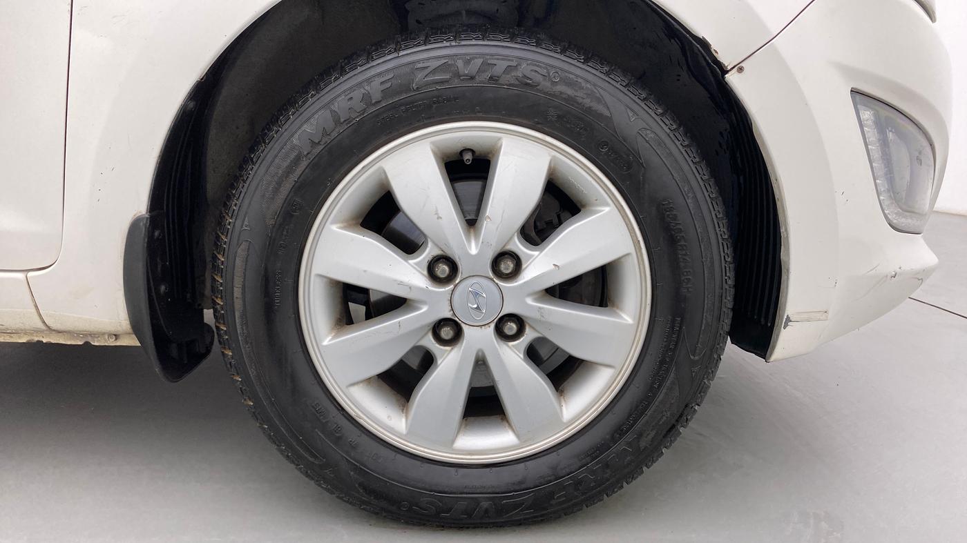 2012 Hyundai i20 ASTA 1.2, Petrol, Manual, 91,881 km, Right Front Wheel