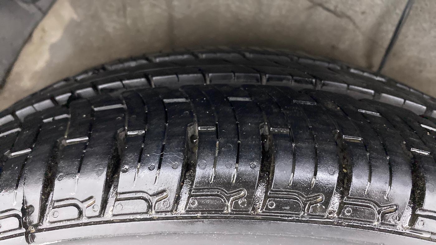 2012 Hyundai i20 ASTA 1.2, Petrol, Manual, 91,881 km, Right Rear Tyre Tread