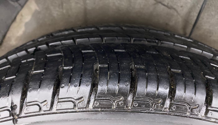 2012 Hyundai i20 ASTA 1.2, Petrol, Manual, 91,881 km, Right Rear Tyre Tread