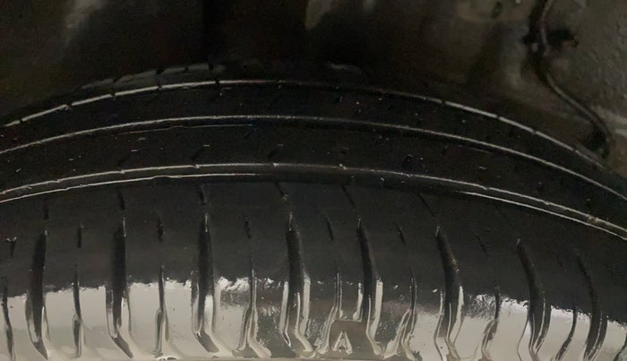 2021 Tata ALTROZ XE PETROL, Petrol, Manual, 23,294 km, Right Rear Tyre Tread