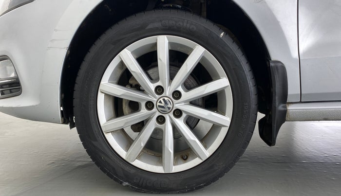 2017 Volkswagen Polo HIGHLINE PLUS 1.2L PETROL, Petrol, Manual, 30,398 km, Left Front Wheel