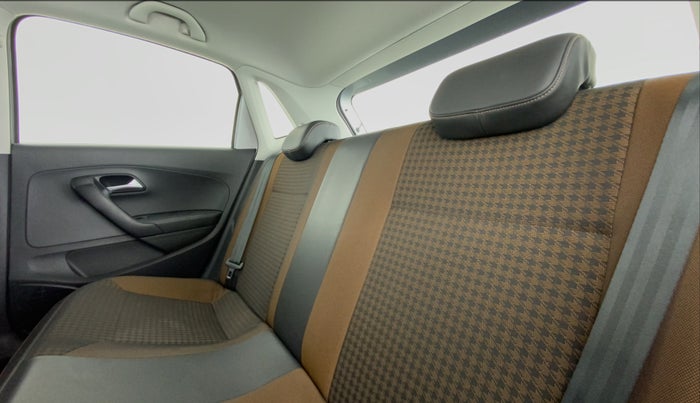 2017 Volkswagen Polo HIGHLINE PLUS 1.2L PETROL, Petrol, Manual, 30,398 km, Right Side Rear Door Cabin