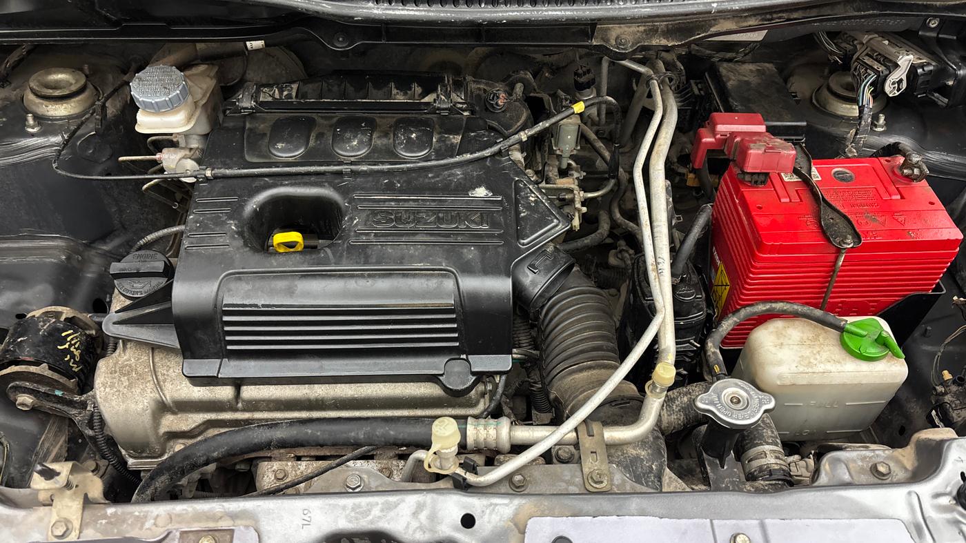 2014 Maruti Wagon R 1.0 VXI, Petrol, Manual, 28,029 km, Engine View
