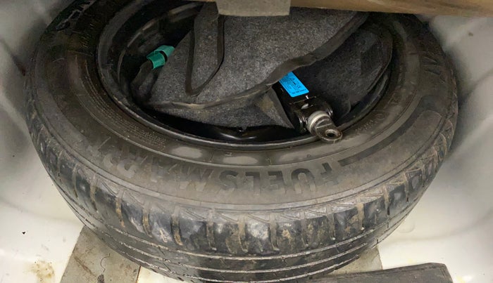 2022 Hyundai AURA S 1.2 CNG, CNG, Manual, 91,342 km, Spare Tyre