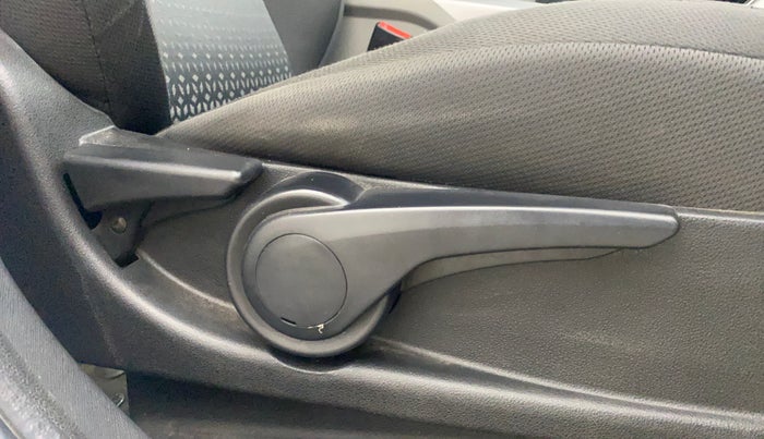 2018 Tata NEXON XZA PLUS PETROL, Petrol, Automatic, 30,322 km, Driver Side Adjustment Panel