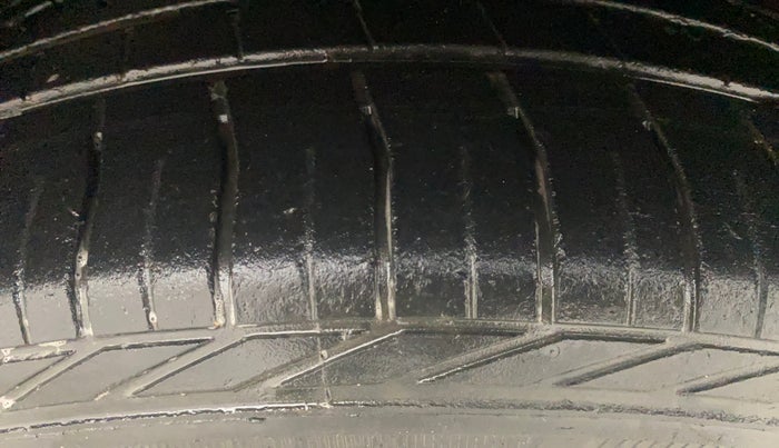 2018 Tata NEXON XZA PLUS PETROL, Petrol, Automatic, 30,322 km, Left Front Tyre Tread