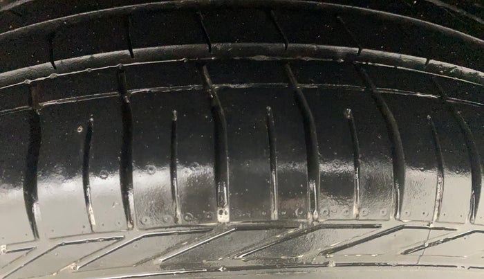 2018 Tata NEXON XZA PLUS PETROL, Petrol, Automatic, 30,322 km, Left Rear Tyre Tread