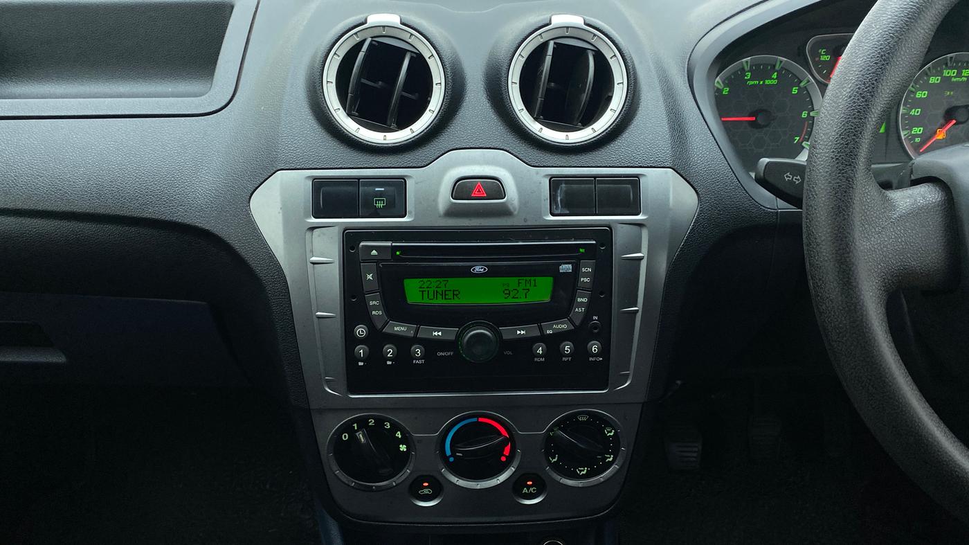 2013 Ford Classic 1.6 CLXI DURATEC, Petrol, Manual, 84,126 km, Air Conditioner