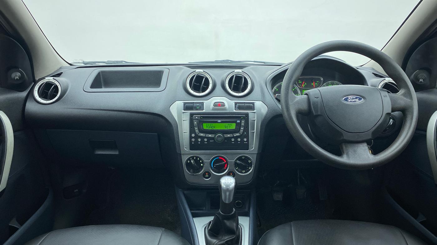 2013 Ford Classic 1.6 CLXI DURATEC, Petrol, Manual, 84,126 km, Dashboard