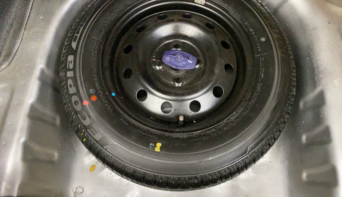 2017 Maruti Dzire VDI, Diesel, Manual, 74,653 km, Spare Tyre