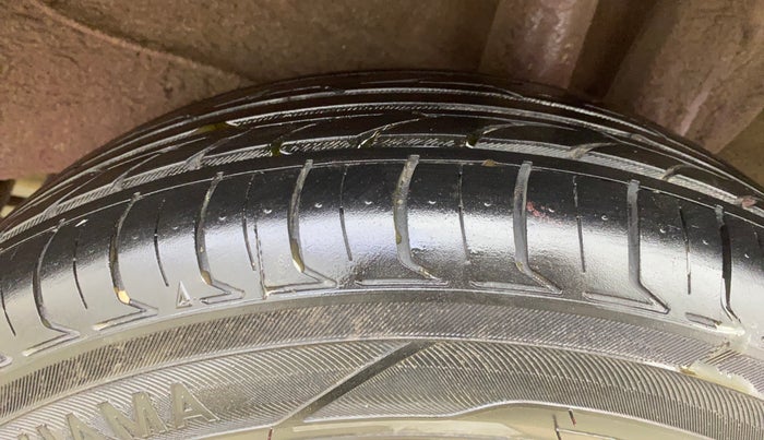 2018 Hyundai NEW SANTRO SPORTZ CNG, CNG, Manual, 38,041 km, Left Rear Tyre Tread