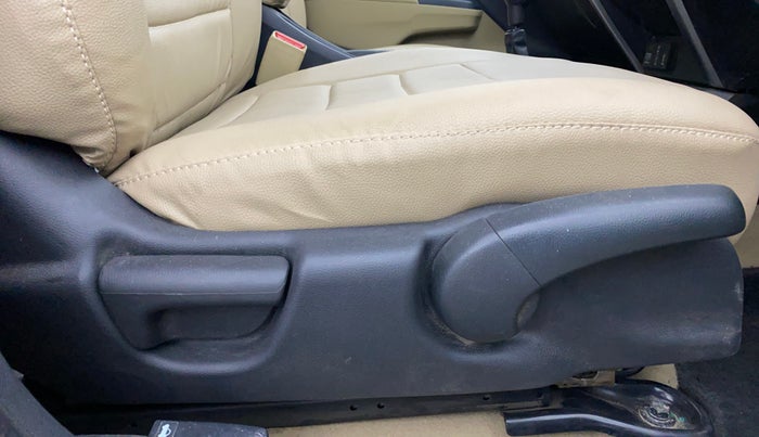 2020 Honda City 1.5L I-VTEC V MT, Petrol, Manual, 96,503 km, Driver Side Adjustment Panel