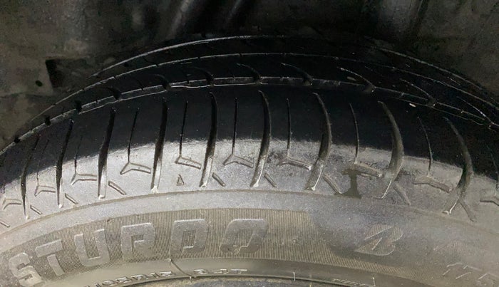 2020 Honda City 1.5L I-VTEC V MT, Petrol, Manual, 96,503 km, Left Rear Tyre Tread