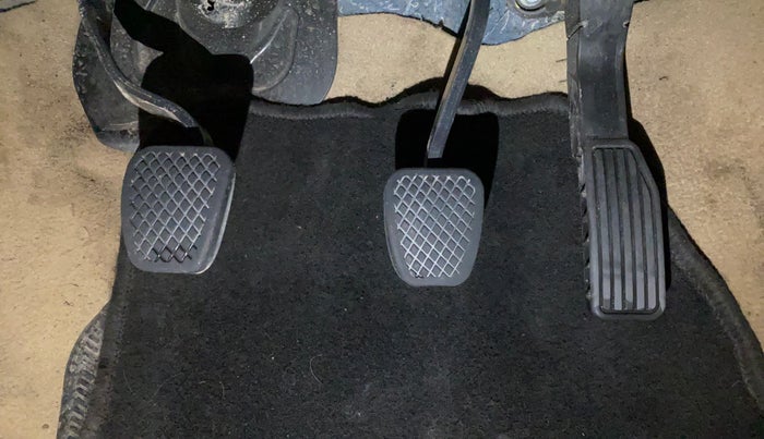 2020 Honda City 1.5L I-VTEC V MT, Petrol, Manual, 96,503 km, Pedals