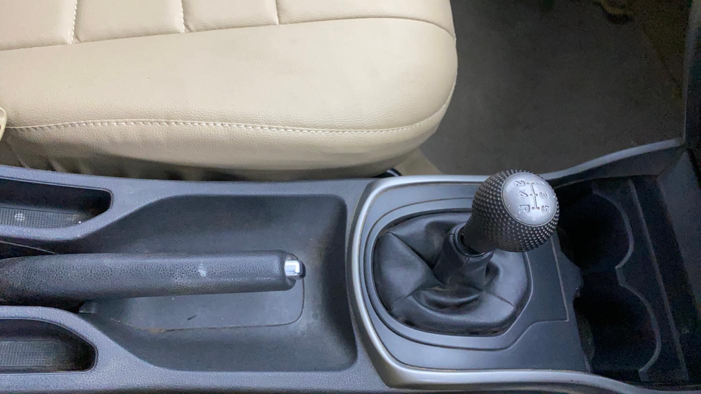 2020 Honda City 1.5L I-VTEC V MT, Petrol, Manual, 96,503 km, Gear Lever
