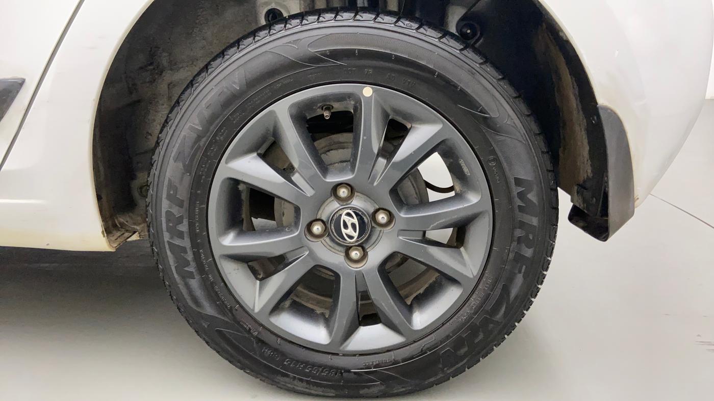 2020 Hyundai Elite i20 SPORTZ PLUS 1.2, Petrol, Manual, 32,667 km, Left Rear Wheel
