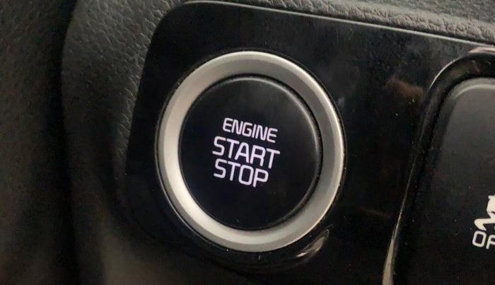 2022 KIA SONET HTK PLUS 1.0 IMT, Petrol, Manual, 24,519 km, Keyless Start/ Stop Button