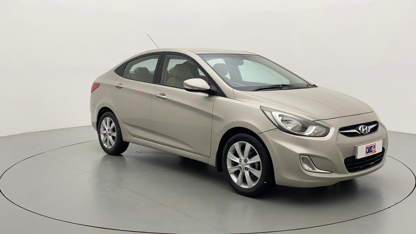 2011 Hyundai Verna FLUIDIC 1.6 SX VTVT, Petrol, Manual, 44,483 km, SRP