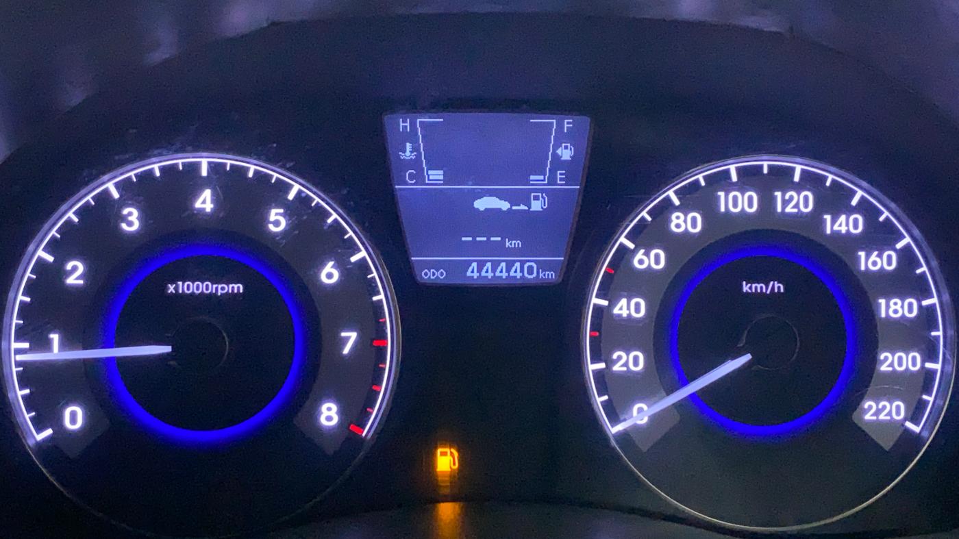 2011 Hyundai Verna FLUIDIC 1.6 SX VTVT, Petrol, Manual, 44,483 km, Odometer Image