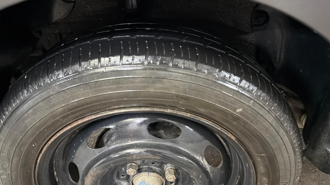 2015 Tata Zest XE PETROL, Petrol, Manual, 48,612 km, Right Rear Tyre Tread