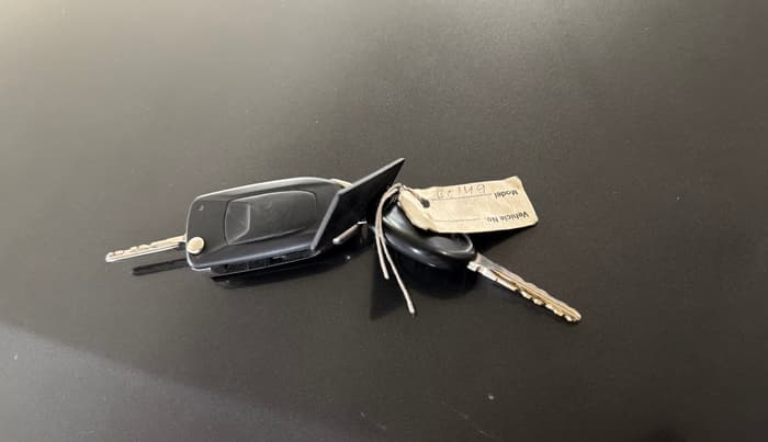2015 Tata Zest XE PETROL, Petrol, Manual, 48,547 km, Key Close Up