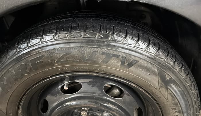 2015 Tata Zest XE PETROL, Petrol, Manual, 48,547 km, Right Front Tyre Tread