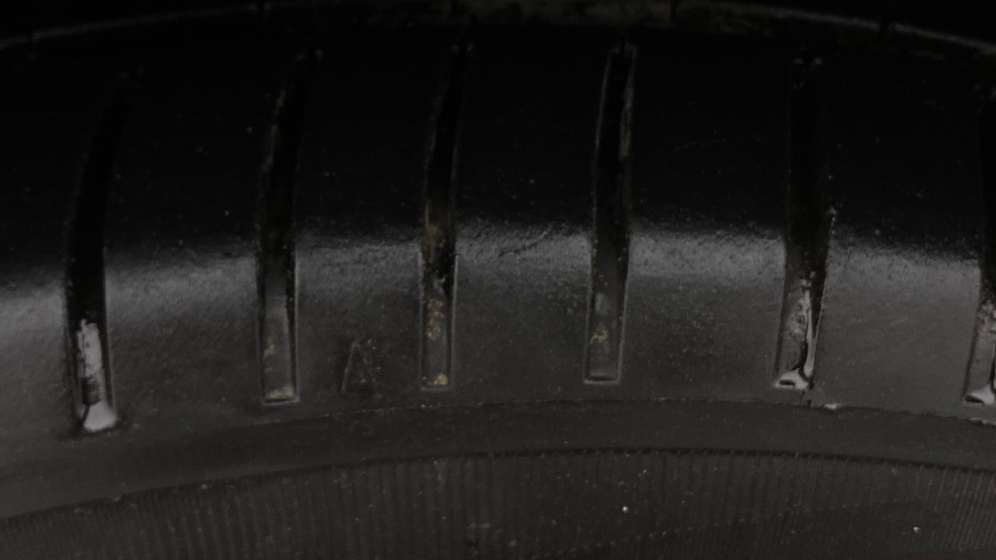 2022 Volkswagen TAIGUN TOPLINE 1.0 TSI AT, Petrol, Automatic, 78,284 km, Left Front Tyre Tread