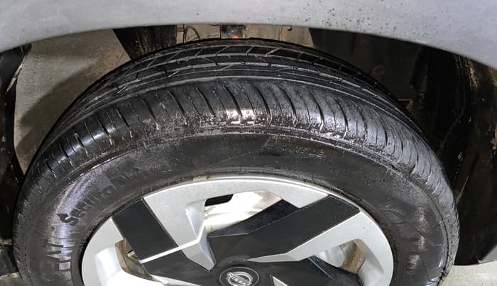 2024 Nissan MAGNITE XE, Petrol, Manual, 7,525 km, Right Front Tyre Tread