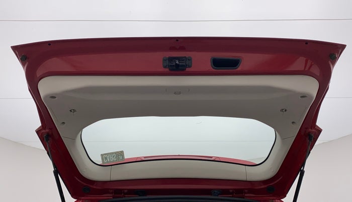 2021 Mahindra XUV300 W6 1.5 DIESEL AMT, Diesel, Automatic, 29,321 km, Boot Door Open