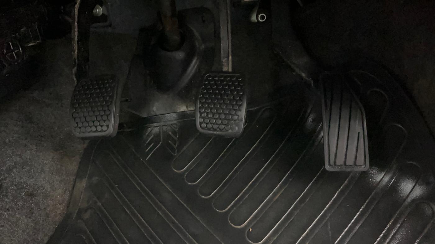 2017 Maruti Alto 800 VXI, Petrol, Manual, 59,448 km, Pedals